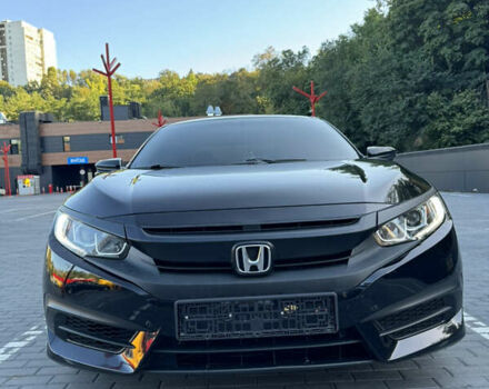 Черный Хонда Цивик, объемом двигателя 2 л и пробегом 116 тыс. км за 13500 $, фото 7 на Automoto.ua