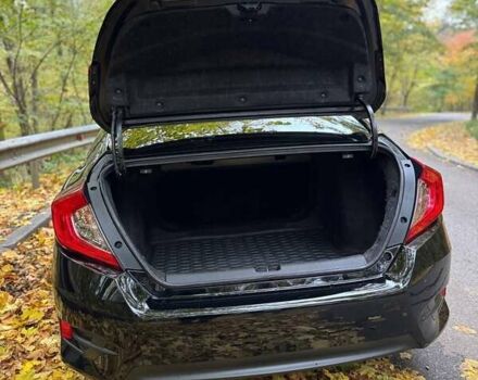 Черный Хонда Цивик, объемом двигателя 1.5 л и пробегом 133 тыс. км за 15500 $, фото 17 на Automoto.ua