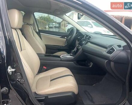 Черный Хонда Цивик, объемом двигателя 1.5 л и пробегом 139 тыс. км за 3200 $, фото 4 на Automoto.ua