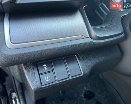 Черный Хонда Цивик, объемом двигателя 2 л и пробегом 150 тыс. км за 11990 $, фото 16 на Automoto.ua