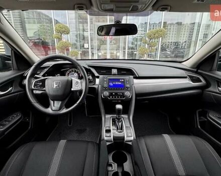 Черный Хонда Цивик, объемом двигателя 2 л и пробегом 153 тыс. км за 12491 $, фото 20 на Automoto.ua
