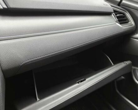 Чорний Хонда Сівік, об'ємом двигуна 2 л та пробігом 66 тис. км за 16800 $, фото 6 на Automoto.ua