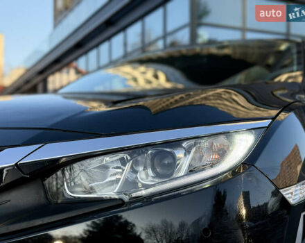 Черный Хонда Цивик, объемом двигателя 1.6 л и пробегом 56 тыс. км за 13500 $, фото 2 на Automoto.ua