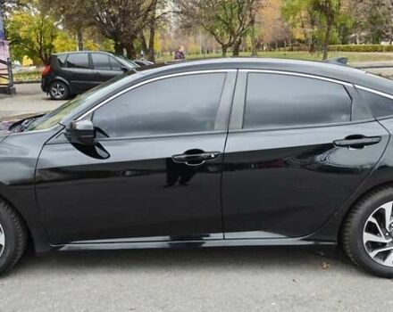 Чорний Хонда Сівік, об'ємом двигуна 2 л та пробігом 66 тис. км за 16800 $, фото 5 на Automoto.ua