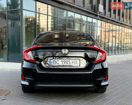 Черный Хонда Цивик, объемом двигателя 1.6 л и пробегом 56 тыс. км за 13500 $, фото 12 на Automoto.ua