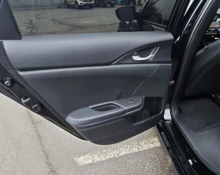 Чорний Хонда Сівік, об'ємом двигуна 2 л та пробігом 81 тис. км за 14500 $, фото 10 на Automoto.ua