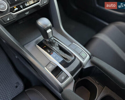 Черный Хонда Цивик, объемом двигателя 1.6 л и пробегом 56 тыс. км за 13500 $, фото 30 на Automoto.ua