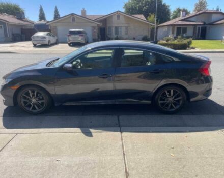 Черный Хонда Цивик, объемом двигателя 1.5 л и пробегом 44 тыс. км за 9700 $, фото 4 на Automoto.ua