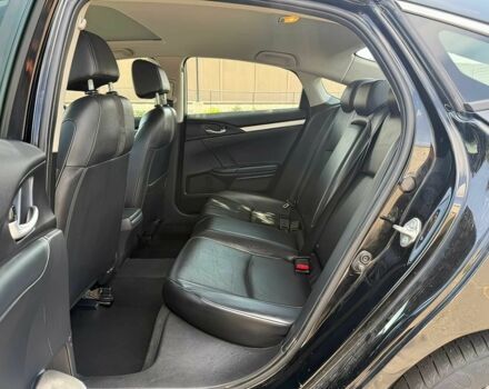 Черный Хонда Цивик, объемом двигателя 1.5 л и пробегом 40 тыс. км за 9500 $, фото 13 на Automoto.ua