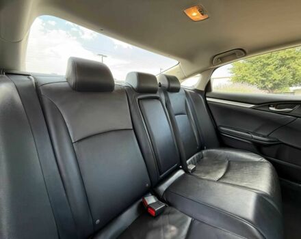 Черный Хонда Цивик, объемом двигателя 1.5 л и пробегом 45 тыс. км за 7500 $, фото 14 на Automoto.ua