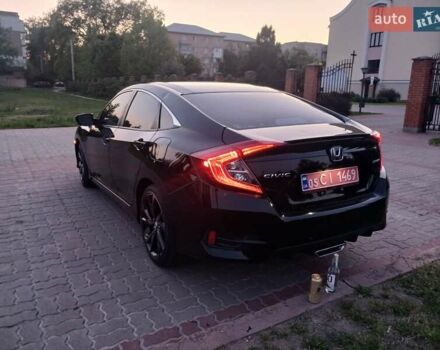 Чорний Хонда Сівік, об'ємом двигуна 2 л та пробігом 100 тис. км за 16800 $, фото 4 на Automoto.ua
