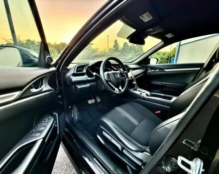 Черный Хонда Цивик, объемом двигателя 2 л и пробегом 15 тыс. км за 8000 $, фото 11 на Automoto.ua