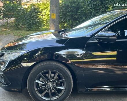 Черный Хонда Цивик, объемом двигателя 1.6 л и пробегом 109 тыс. км за 19940 $, фото 5 на Automoto.ua