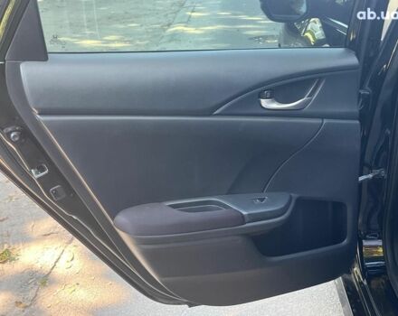 Черный Хонда Цивик, объемом двигателя 1.6 л и пробегом 109 тыс. км за 19940 $, фото 28 на Automoto.ua