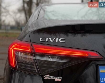 Чорний Хонда Сівік, об'ємом двигуна 2 л та пробігом 8 тис. км за 23500 $, фото 4 на Automoto.ua