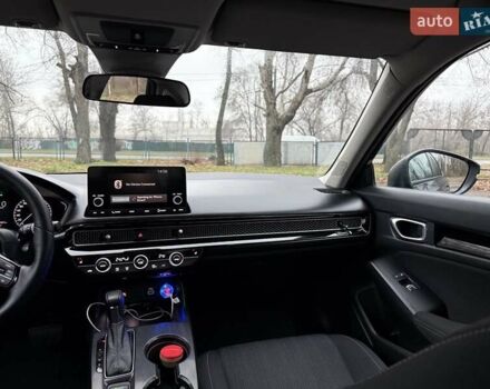 Чорний Хонда Сівік, об'ємом двигуна 2 л та пробігом 8 тис. км за 23500 $, фото 7 на Automoto.ua