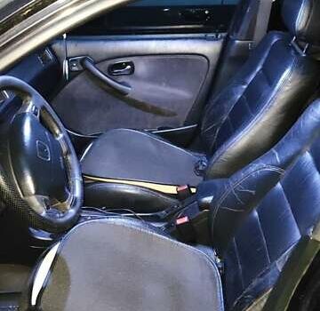 Чорний Хонда Сівік, об'ємом двигуна 2 л та пробігом 330 тис. км за 3100 $, фото 6 на Automoto.ua