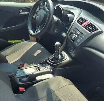 Черный Хонда Цивик, объемом двигателя 1.6 л и пробегом 162 тыс. км за 10500 $, фото 9 на Automoto.ua