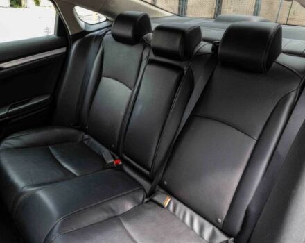 Черный Хонда Цивик, объемом двигателя 1.5 л и пробегом 60 тыс. км за 1650 $, фото 11 на Automoto.ua