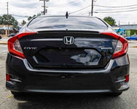 Черный Хонда Цивик, объемом двигателя 1.5 л и пробегом 60 тыс. км за 1650 $, фото 4 на Automoto.ua