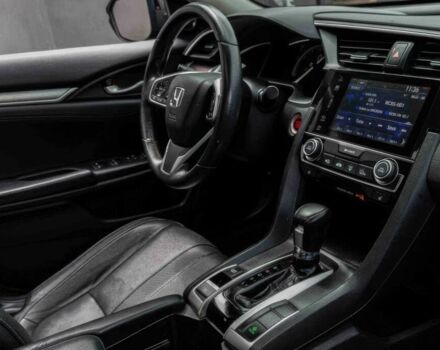 Черный Хонда Цивик, объемом двигателя 1.5 л и пробегом 60 тыс. км за 1650 $, фото 7 на Automoto.ua