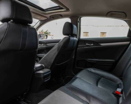 Черный Хонда Цивик, объемом двигателя 1.5 л и пробегом 60 тыс. км за 1650 $, фото 10 на Automoto.ua