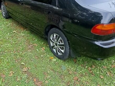 Черный Хонда Цивик, объемом двигателя 1.6 л и пробегом 300 тыс. км за 1700 $, фото 1 на Automoto.ua