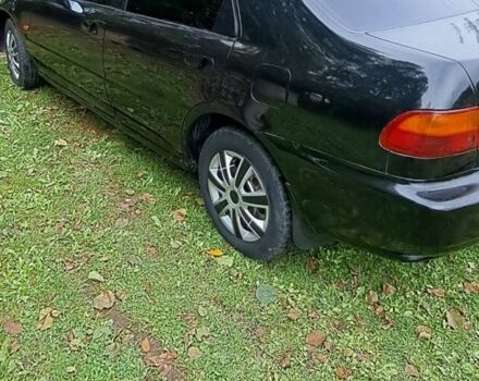 Черный Хонда Цивик, объемом двигателя 1.6 л и пробегом 300 тыс. км за 1700 $, фото 1 на Automoto.ua