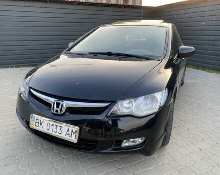 Чорний Хонда Сівік, об'ємом двигуна 1.8 л та пробігом 217 тис. км за 3850 $, фото 1 на Automoto.ua