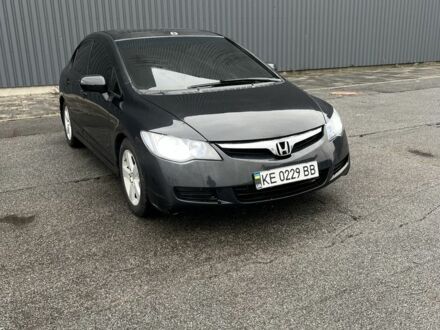 Черный Хонда Цивик, объемом двигателя 1.8 л и пробегом 258 тыс. км за 6050 $, фото 1 на Automoto.ua