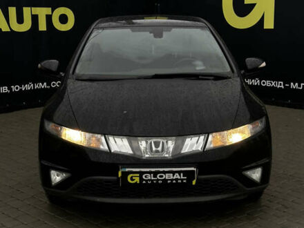 Черный Хонда Цивик, объемом двигателя 1.8 л и пробегом 286 тыс. км за 3900 $, фото 1 на Automoto.ua