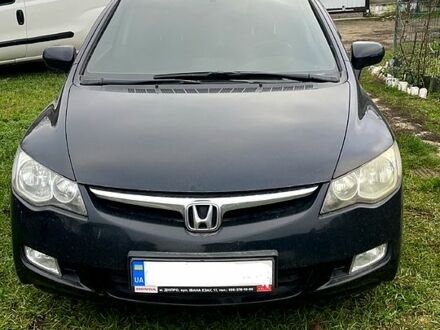 Черный Хонда Цивик, объемом двигателя 1.8 л и пробегом 250 тыс. км за 6600 $, фото 1 на Automoto.ua