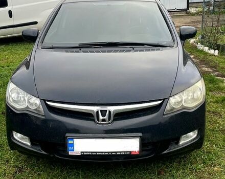 Черный Хонда Цивик, объемом двигателя 1.8 л и пробегом 250 тыс. км за 6600 $, фото 1 на Automoto.ua