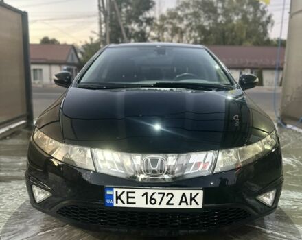 Черный Хонда Цивик, объемом двигателя 1.8 л и пробегом 280 тыс. км за 6000 $, фото 1 на Automoto.ua