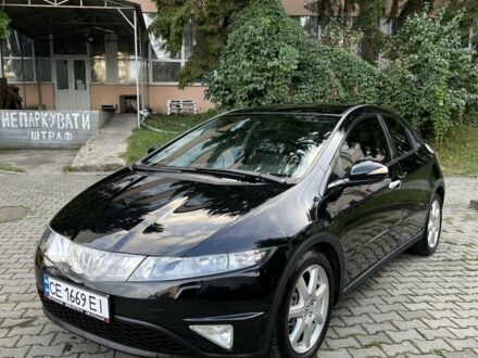 Черный Хонда Цивик, объемом двигателя 1.8 л и пробегом 125 тыс. км за 6000 $, фото 1 на Automoto.ua