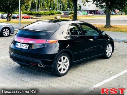 Черный Хонда Цивик, объемом двигателя 1.8 л и пробегом 240 тыс. км за 5750 $, фото 1 на Automoto.ua