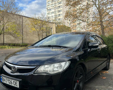 Хонда Цивик 2008 в Южное на Automoto.ua Черный Хонда Цивик, объемом двигателя 1.8 л и пробегом 264 тыс. км за 6800 $, фото 1 на Automoto.ua