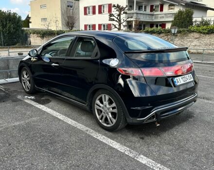 Черный Хонда Цивик, объемом двигателя 1.8 л и пробегом 227 тыс. км за 7000 $, фото 1 на Automoto.ua