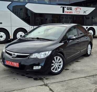 Черный Хонда Цивик, объемом двигателя 1.3 л и пробегом 197 тыс. км за 6499 $, фото 1 на Automoto.ua