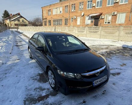 Черный Хонда Цивик, объемом двигателя 1.8 л и пробегом 229 тыс. км за 6800 $, фото 1 на Automoto.ua