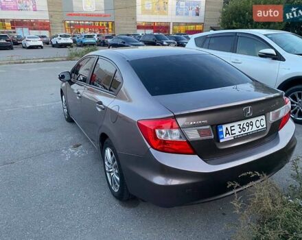 Хонда Цивик 2012 в Днепре (Днепропетровске) на Automoto.ua Коричневый Хонда Цивик, объемом двигателя 1.8 л и пробегом 190 тыс. км за 8866 $, фото 9 на Automoto.ua