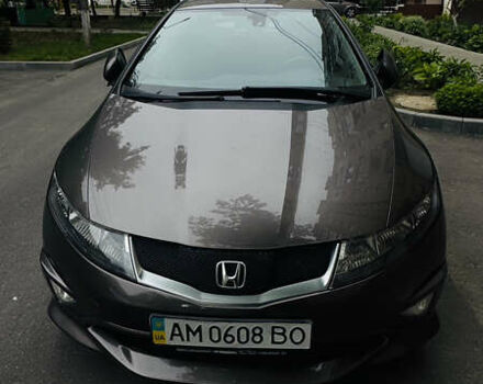 Коричневый Хонда Цивик, объемом двигателя 1.4 л и пробегом 252 тыс. км за 9800 $, фото 1 на Automoto.ua