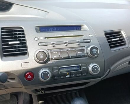 Коричневый Хонда Цивик, объемом двигателя 1.3 л и пробегом 320 тыс. км за 5800 $, фото 9 на Automoto.ua