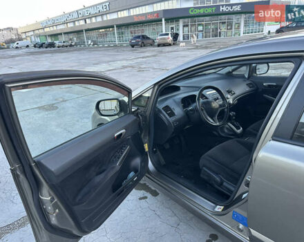 Коричневый Хонда Цивик, объемом двигателя 1.8 л и пробегом 188 тыс. км за 5500 $, фото 8 на Automoto.ua