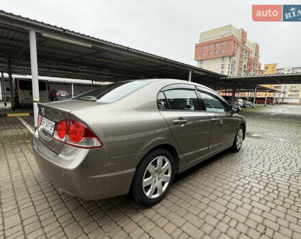 Коричневый Хонда Цивик, объемом двигателя 1.8 л и пробегом 115 тыс. км за 5750 $, фото 16 на Automoto.ua