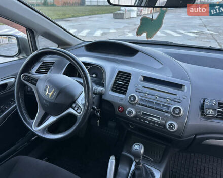 Коричневый Хонда Цивик, объемом двигателя 1.8 л и пробегом 188 тыс. км за 5500 $, фото 13 на Automoto.ua