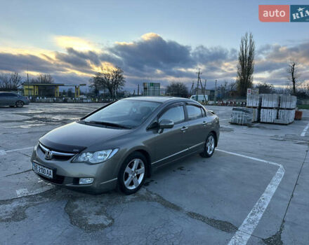 Коричневый Хонда Цивик, объемом двигателя 1.8 л и пробегом 188 тыс. км за 5500 $, фото 1 на Automoto.ua