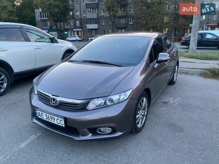 Хонда Цивик 2012 в Днепре (Днепропетровске) на Automoto.ua Коричневый Хонда Цивик, объемом двигателя 1.8 л и пробегом 190 тыс. км за 8866 $, фото 1 на Automoto.ua