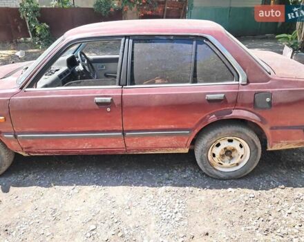 Червоний Хонда Сівік, об'ємом двигуна 1.5 л та пробігом 187 тис. км за 700 $, фото 1 на Automoto.ua