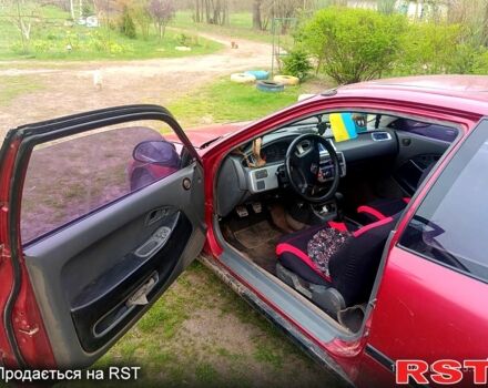 Красный Хонда Цивик, объемом двигателя 1.5 л и пробегом 70 тыс. км за 2300 $, фото 4 на Automoto.ua